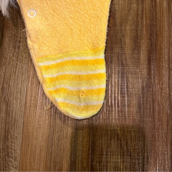 Vintage 70s baby Sleeper Onsie Pajamas Yellow striped size 11-18 lbs - Picture 2 of 5